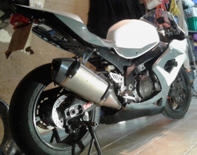 GSXR 02b.jpg