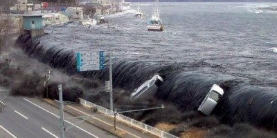 Il-y-a-cinq-ans-un-tsunami-devaste-le-Japon.jpg